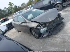 2T1BURHE1KC217017 2019 TOYOTA COROLLA