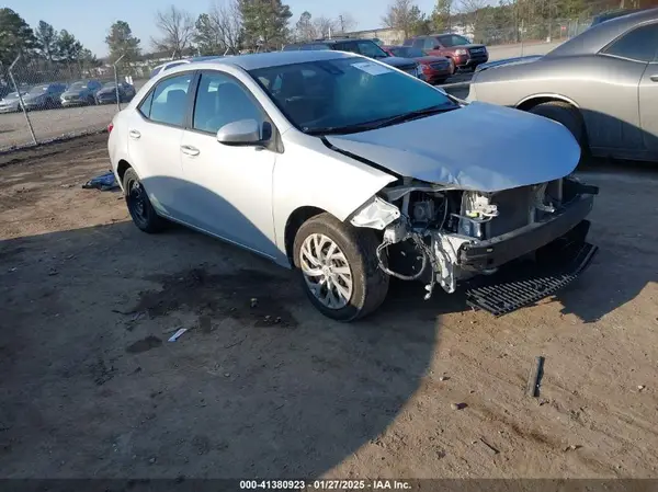 2T1BURHE1KC226803 2019 TOYOTA COROLLA - Image 1