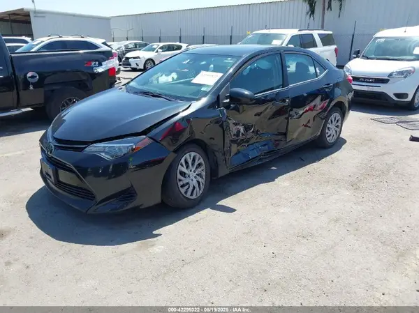 2T1BURHE1KC230429 2019 TOYOTA COROLLA - Image 2