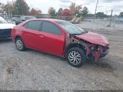 2T1BURHE1KC232911 2019 TOYOTA COROLLA