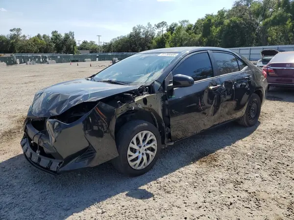 2T1BURHE1KC235789 2019 TOYOTA COROLLA - Image 1