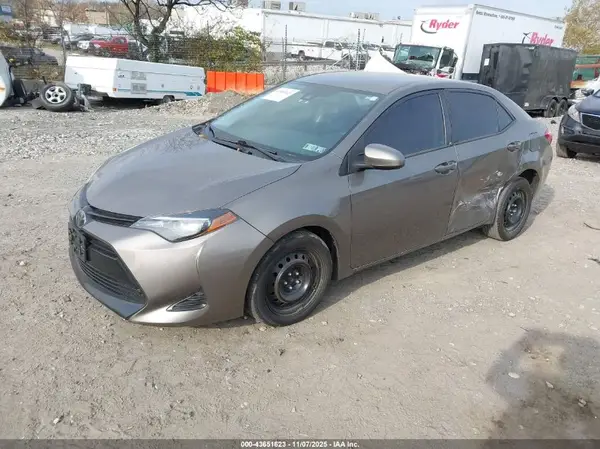 2T1BURHE1KC236036 2019 TOYOTA COROLLA - Image 2