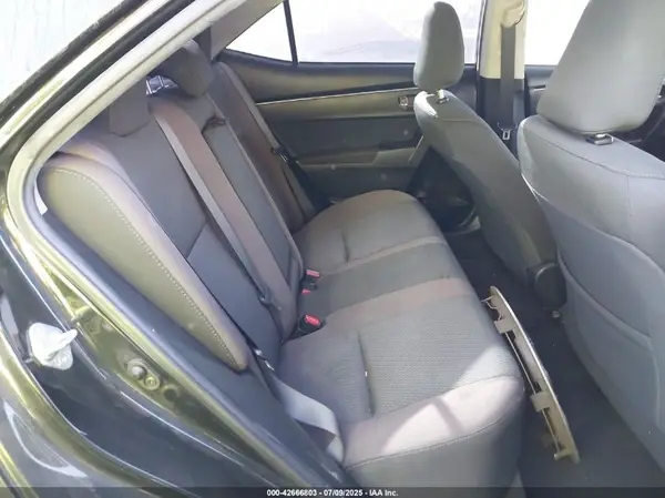 2T1BURHE1KC236585 2019 TOYOTA COROLLA - Image 8