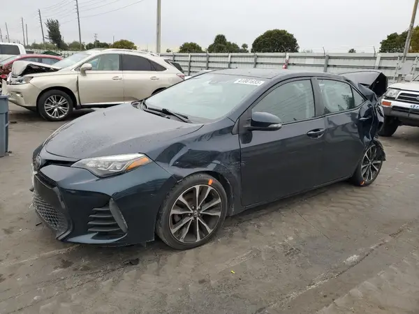 2T1BURHE1KC240667 2019 TOYOTA COROLLA - Image 1