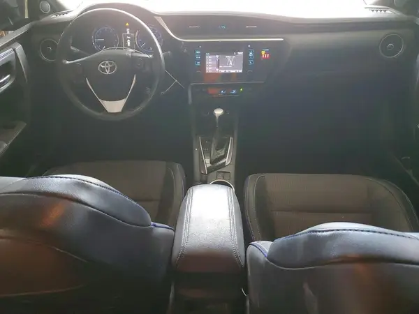 2T1BURHE1KC241320 2019 TOYOTA COROLLA - Image 8