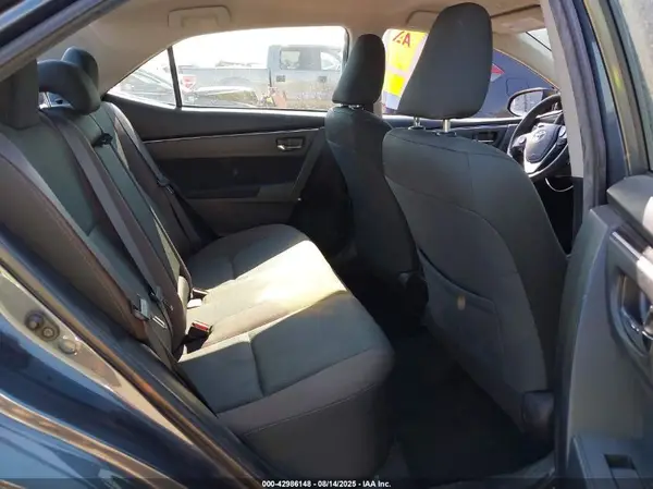 2T1BURHE1KC241561 2019 TOYOTA COROLLA - Image 8