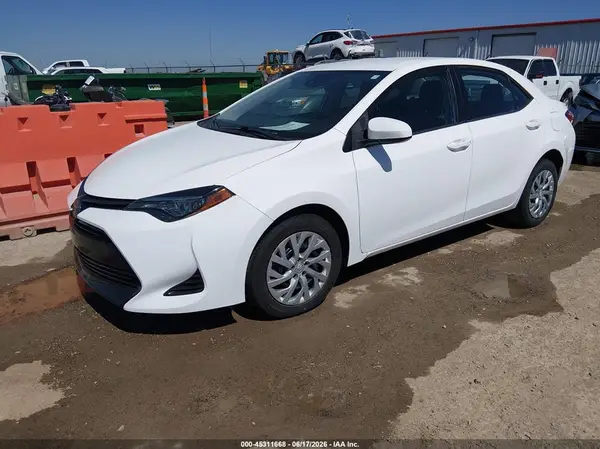 2T1BURHE1KC241883 2019 TOYOTA COROLLA - Image 2