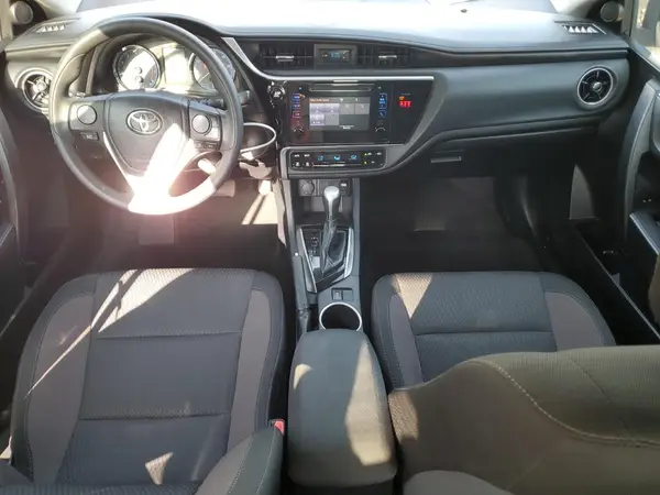 2T1BURHE1KC245867 2019 TOYOTA COROLLA - Image 8
