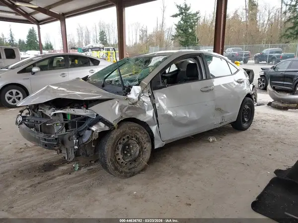 2T1BURHE2GC564220 2016 TOYOTA COROLLA - Image 2