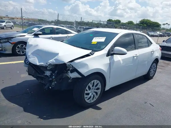 2T1BURHE2GC575265 2016 TOYOTA COROLLA - Image 2