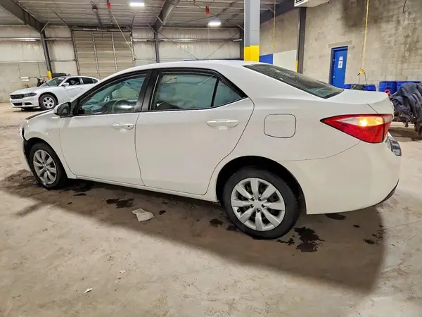 2T1BURHE2GC623881 2016 TOYOTA COROLLA - Image 2