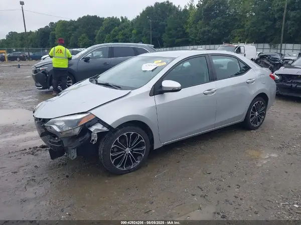 2T1BURHE2GC668495 2016 TOYOTA COROLLA - Image 2