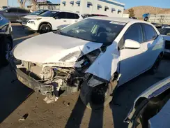 2T1BURHE2GC675298 2016 TOYOTA COROLLA