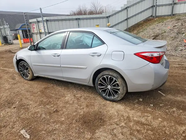 2T1BURHE2GC680985 2016 TOYOTA COROLLA - Image 2