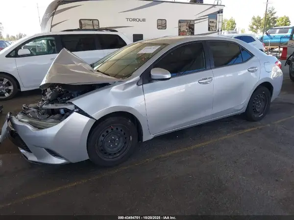 2T1BURHE2GC686530 2016 TOYOTA COROLLA - Image 2