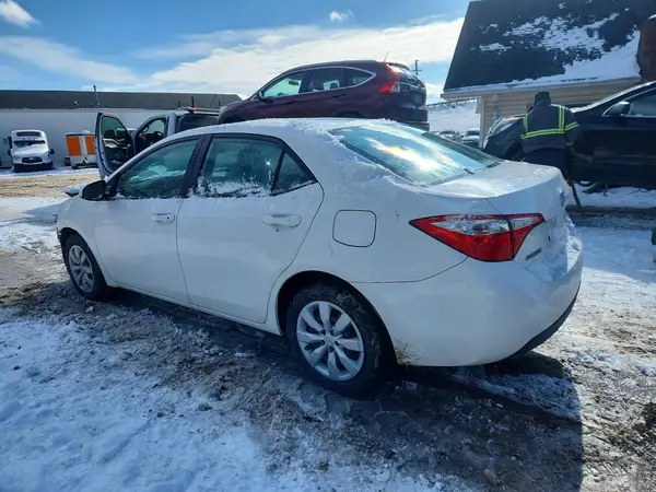 2T1BURHE2GC696457 2016 TOYOTA COROLLA - Image 2
