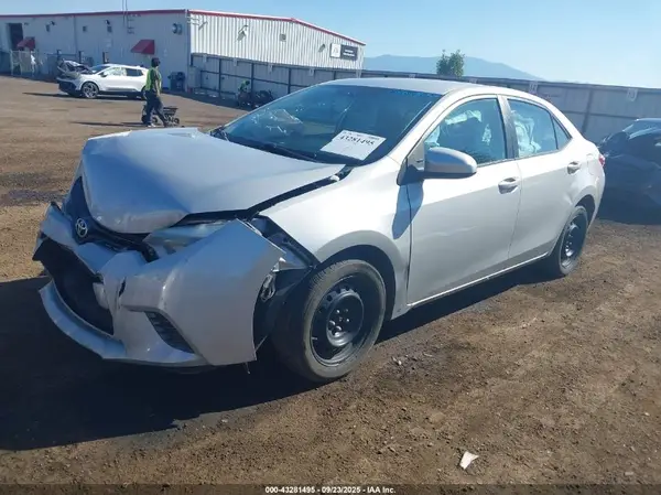 2T1BURHE2GC717016 2016 TOYOTA COROLLA - Image 2
