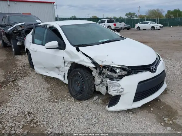 2T1BURHE2GC723804 2016 TOYOTA COROLLA - Image 1
