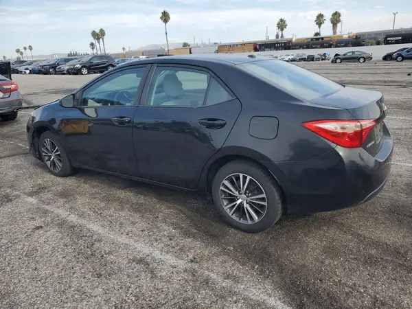 2T1BURHE2HC747263 2017 TOYOTA COROLLA - Image 2