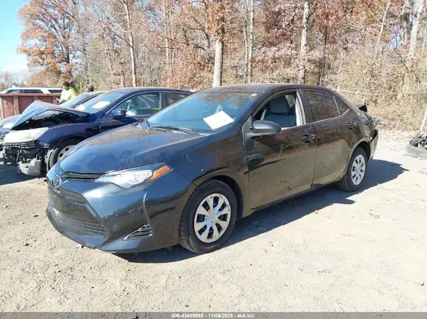 2T1BURHE2HC747859 2017 TOYOTA COROLLA - Image 2