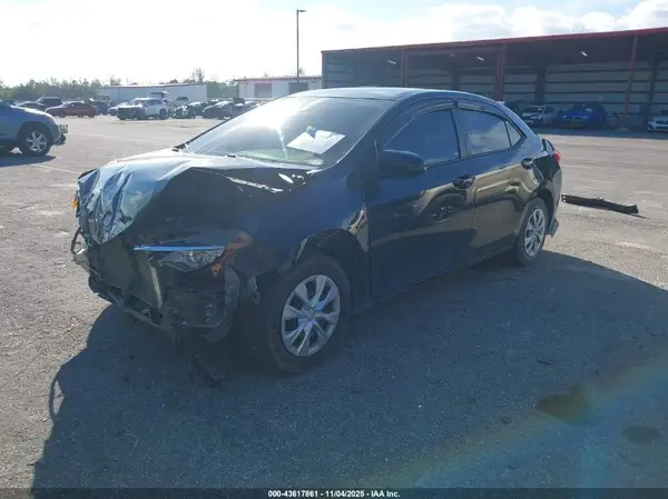 2T1BURHE2HC750180 2017 TOYOTA COROLLA - Image 2