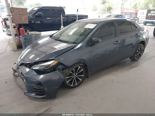 2T1BURHE2HC752284 2017 TOYOTA COROLLA - Image 2
