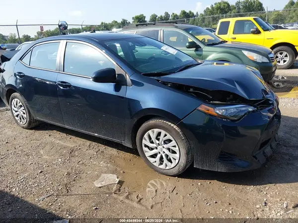 2T1BURHE2HC756254 2017 TOYOTA COROLLA - Image 1