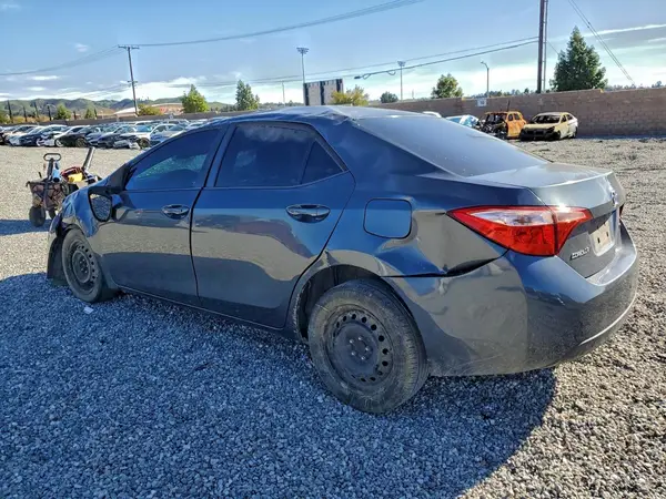 2T1BURHE2HC758991 2017 TOYOTA COROLLA - Image 2