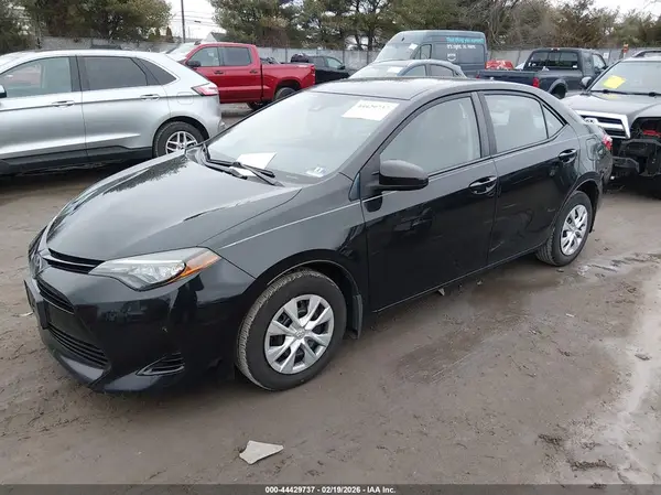 2T1BURHE2HC760420 2017 TOYOTA COROLLA - Image 2