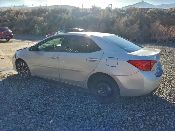 2T1BURHE2HC762930 2017 TOYOTA COROLLA - Image 2