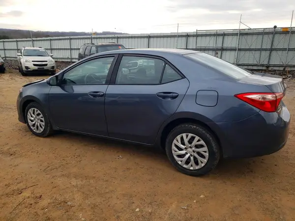 2T1BURHE2HC766010 2017 TOYOTA COROLLA - Image 2