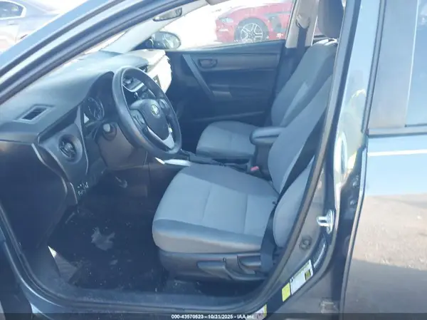 2T1BURHE2HC766413 2017 TOYOTA COROLLA - Image 8