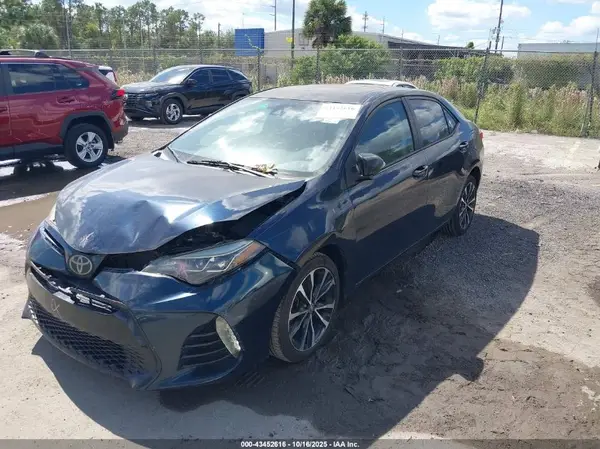 2T1BURHE2HC786869 2017 TOYOTA COROLLA - Image 2