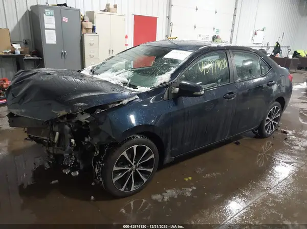 2T1BURHE2HC787987 2017 TOYOTA COROLLA - Image 2