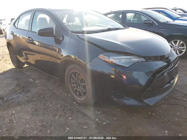 2T1BURHE2HC788203 2017 TOYOTA COROLLA - Image 1