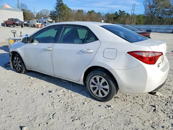 2T1BURHE2HC788444 2017 TOYOTA COROLLA - Image 2