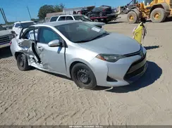 2T1BURHE2HC788458 2017 TOYOTA COROLLA