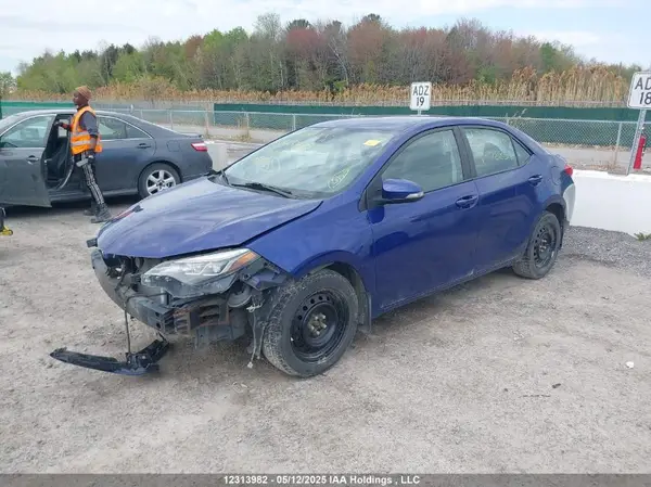 2T1BURHE2HC788590 2017 TOYOTA COROLLA - Image 2