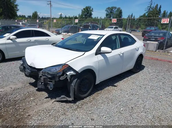 2T1BURHE2HC789612 2017 TOYOTA COROLLA - Image 2