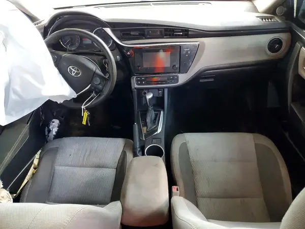 2T1BURHE2HC790002 2017 TOYOTA COROLLA - Image 8