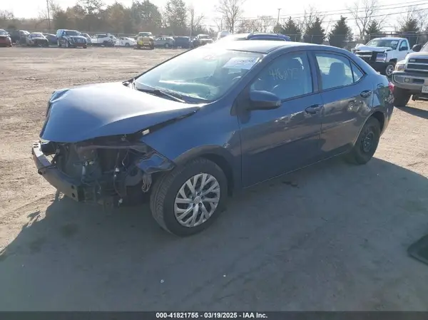 2T1BURHE2HC792610 2017 TOYOTA COROLLA - Image 2