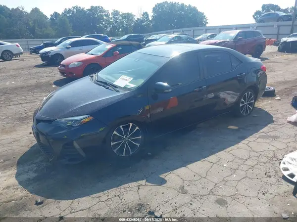 2T1BURHE2HC792851 2017 TOYOTA COROLLA - Image 2