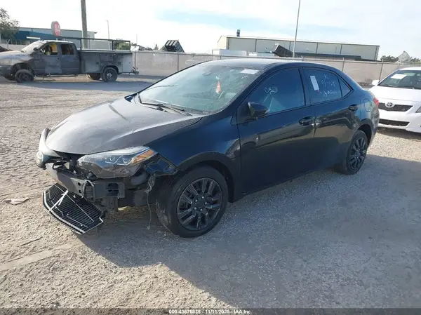 2T1BURHE2HC793353 2017 TOYOTA COROLLA - Image 2