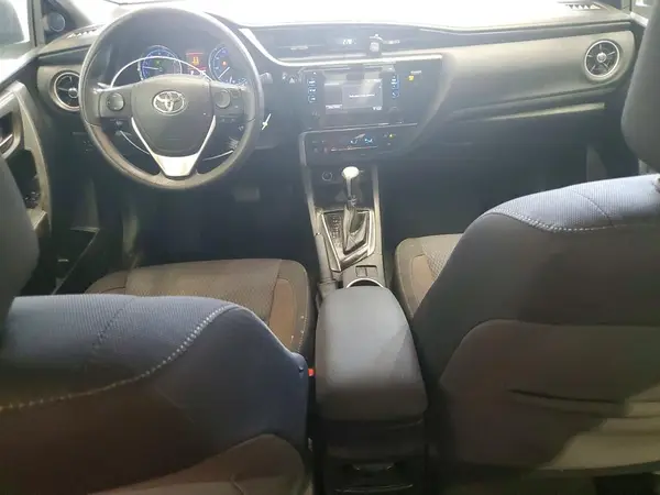 2T1BURHE2HC793868 2017 TOYOTA COROLLA - Image 8