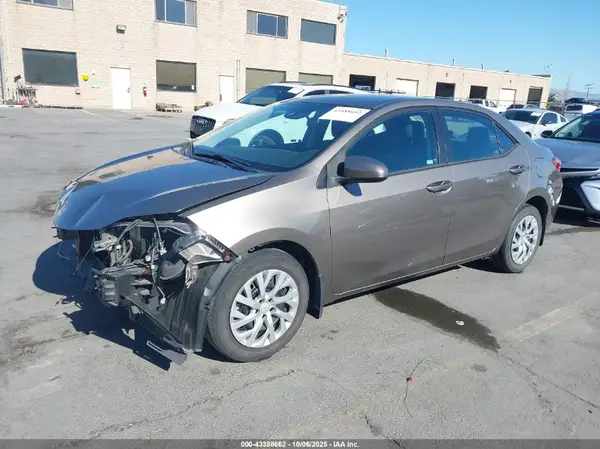 2T1BURHE2HC794485 2017 TOYOTA COROLLA - Image 2