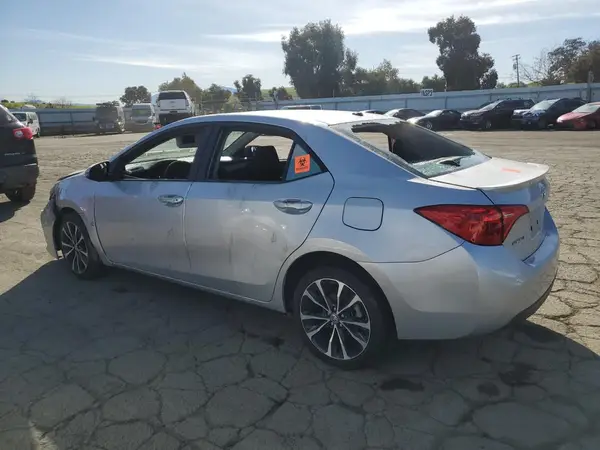 2T1BURHE2HC794549 2017 TOYOTA COROLLA - Image 2