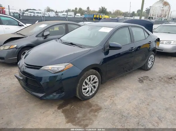 2T1BURHE2HC798388 2017 TOYOTA COROLLA - Image 2