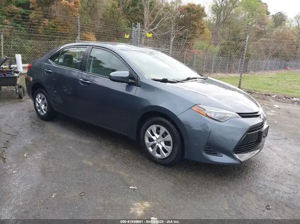 2T1BURHE2HC799704 2017 TOYOTA COROLLA - Image 1