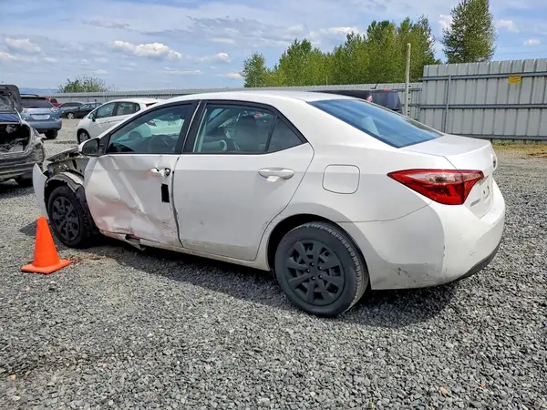 2T1BURHE2HC801113 2017 TOYOTA COROLLA - Image 2
