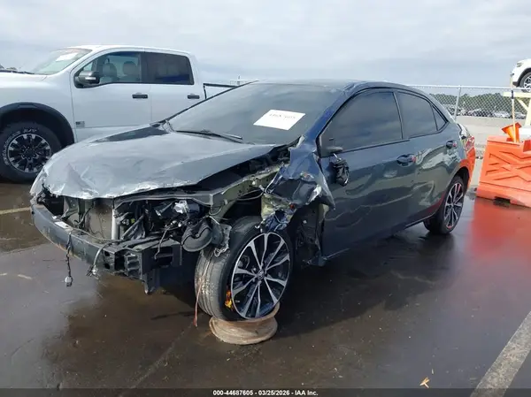 2T1BURHE2HC803511 2017 TOYOTA COROLLA - Image 2